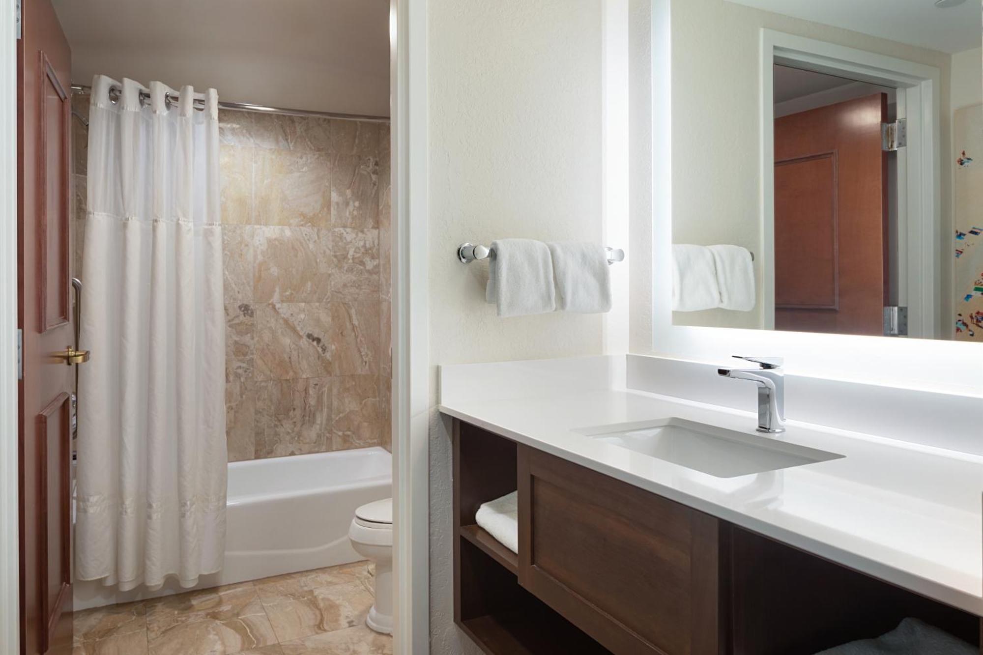 The Atlantic Suites On The Ave เดลเรย์บีช ภายนอก รูปภาพ